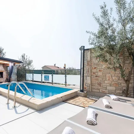 Villa Valencan 2b *